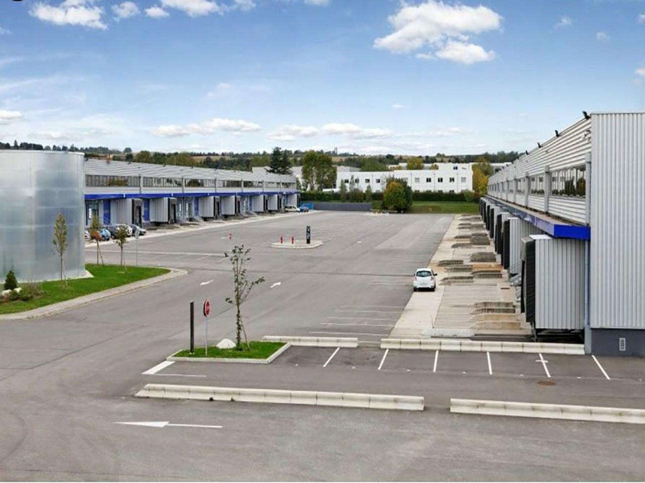 Entrepôt classe b Saint-Quentin-Fallavier 8830m² Location entrepôt classe b Saint-Quentin-Fallavier Isère OLLOG2427284 2